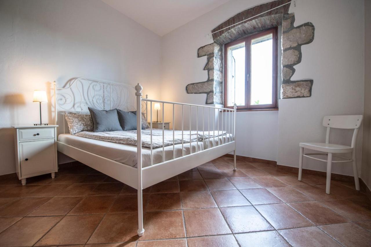 Old Town Studio And Apartment Vrsar Buitenkant foto