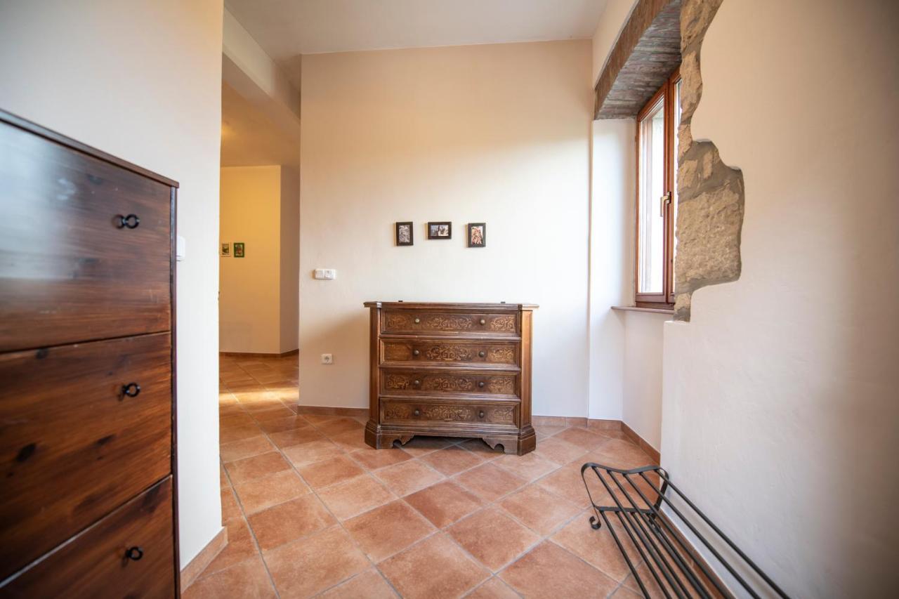 Old Town Studio And Apartment Vrsar Buitenkant foto